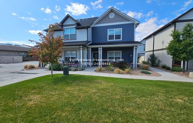 Beautiful Furnished 2bed 2.5 bath Townhome in North Grand Junction near 24 1/2 rd