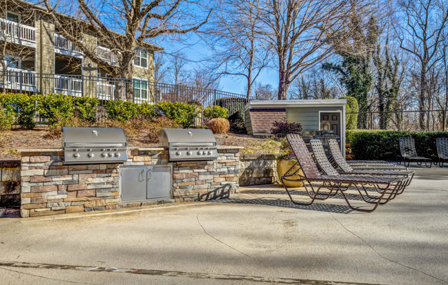 Reserve at Providence Charlotte NC photo of grill area