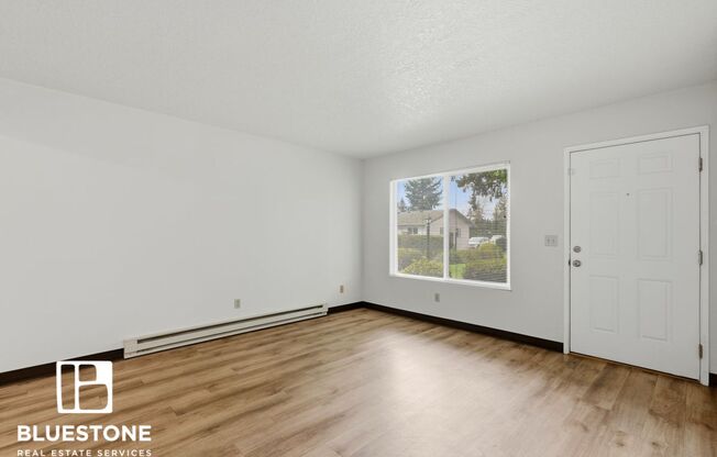 3 beds, 1 bath, 886 sqft, $1,795, Unit 19