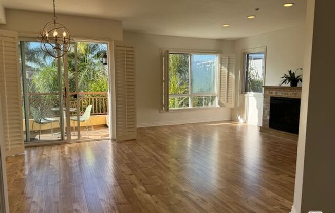 320 S WILLAMAN DR PATH