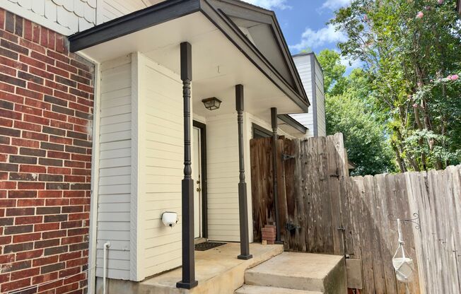 2618 Alcott Lane