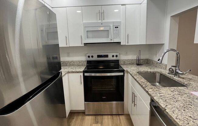 1 bed, 1 bath, $1,700, Unit A5