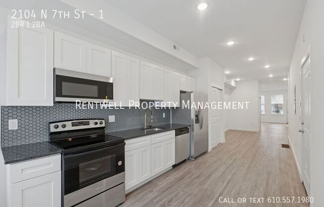 2104 N 7 ST