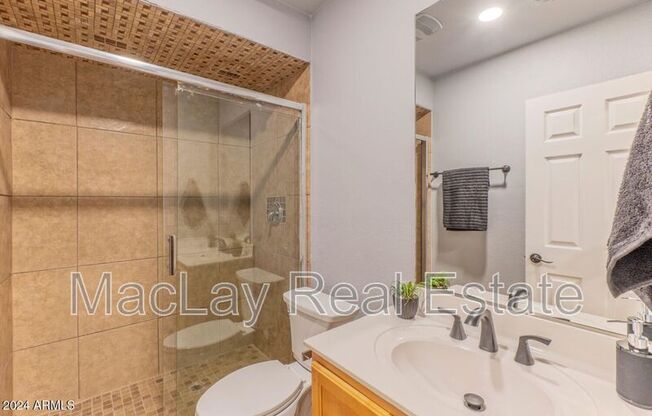 2625 N 40 DR
