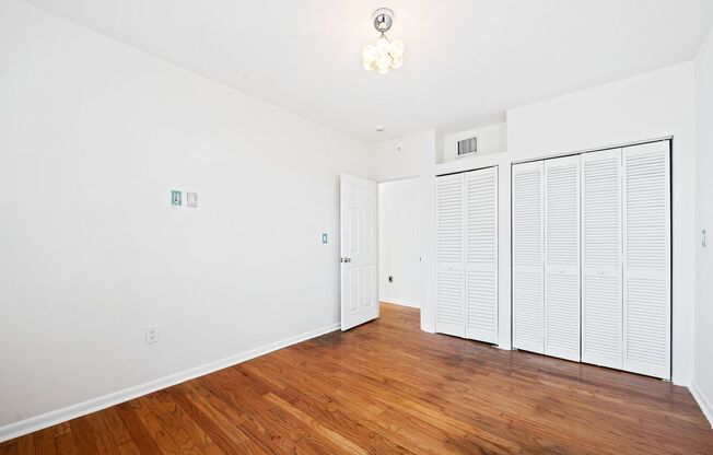 1 bed, 1 bath, $2,100, Unit Unit 204