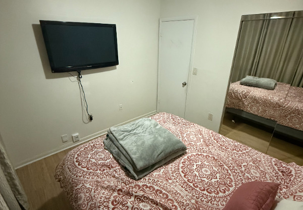10061 SW 117 CT