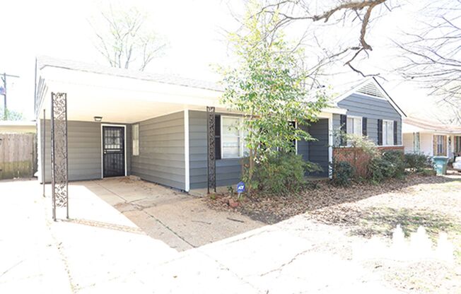 Welcome to 1555 Staunton Dr in Southaven, MS!