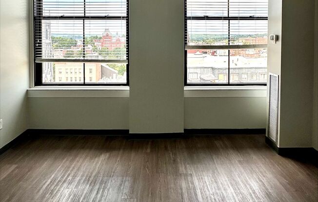 1 bed, 1 bath, 390 sqft, $1,850, Unit 1106