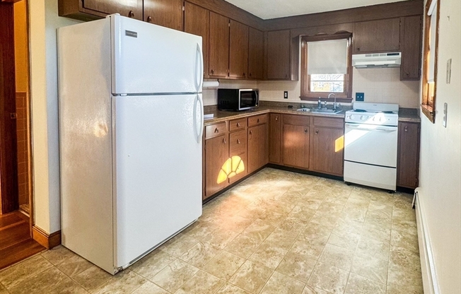 1 bed, 1 bath, 800 sqft, $2,150, Unit 143