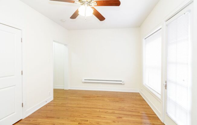 Studio, 1 bath, 379 sqft, $1,595, Unit 2888-1