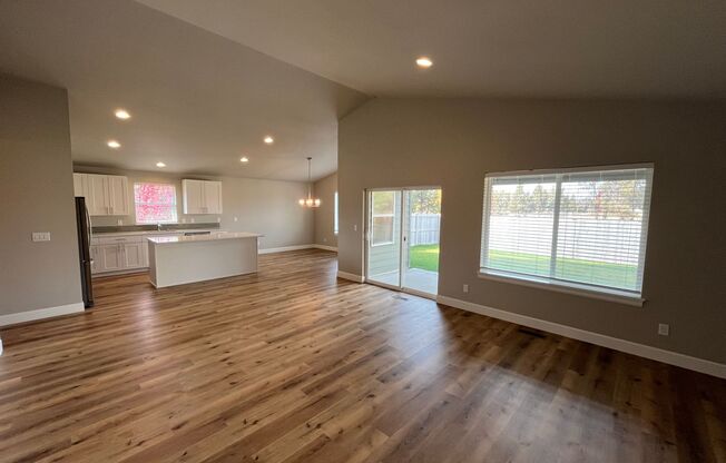 Newer Construction 3 Bedroom House in NW Redmond