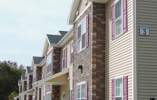 Welcome to the Reserve at Towpath Trail!