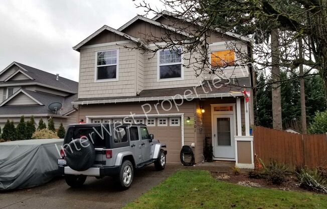 Large 3 Bed 2.5Ba Vancouver Beauty W/ Gas Fireplace, Dog Run, Fenced Yard & So Much More!