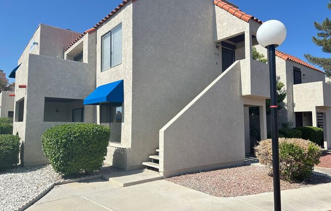Condo & Newly Remodeled