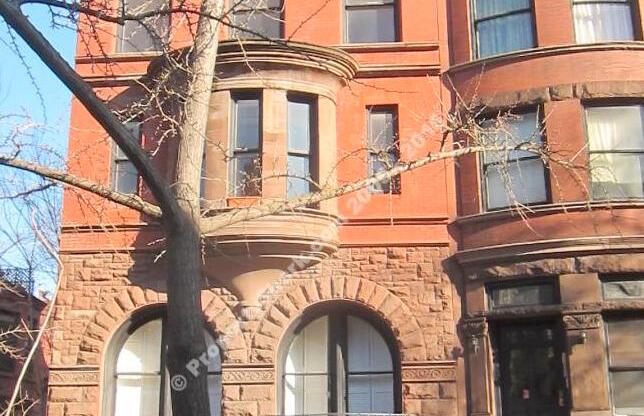 815 CARROLL ST