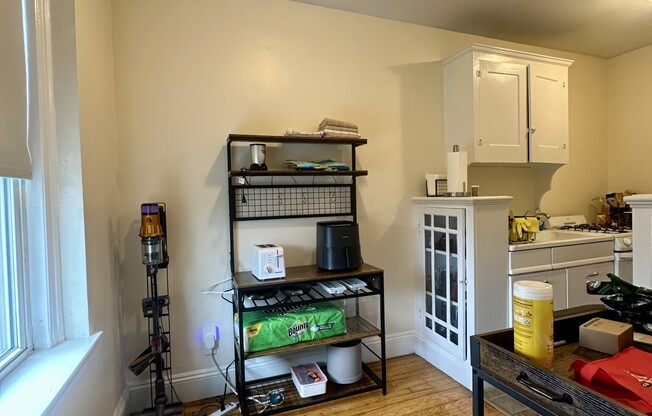 81 STRATHMORE RD
