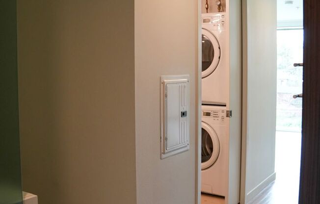Studio, 1 bath, 401 sqft, $1,467, Unit 404 (MFTE)