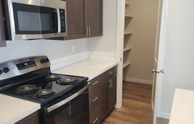 2 beds, 2.5 baths, 1,050 sqft, $1,750, Unit 6307 - 102