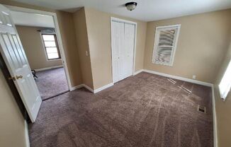 3 beds, 1 bath, $1,650