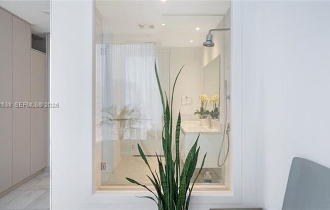 2 beds, 2 baths, $7,000, Unit # 3005