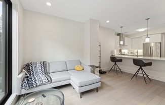 1 bed, 1 bath, 778 sqft, $3,789, Unit 707