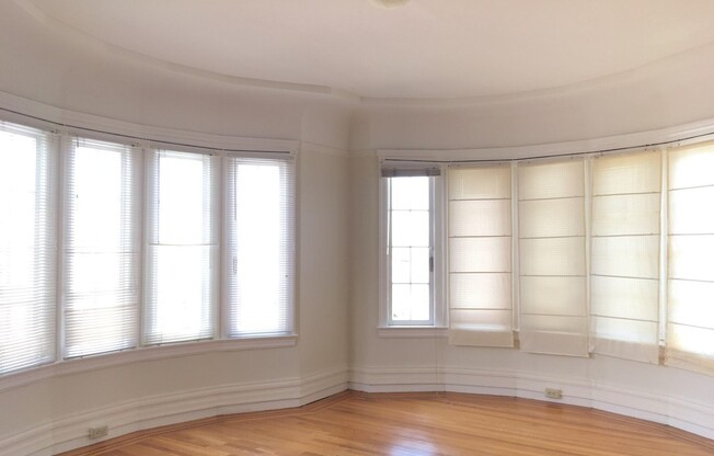 Luminous big apartment For Rent in the heart of Noe Valley. Gustavo Lopez AMSI