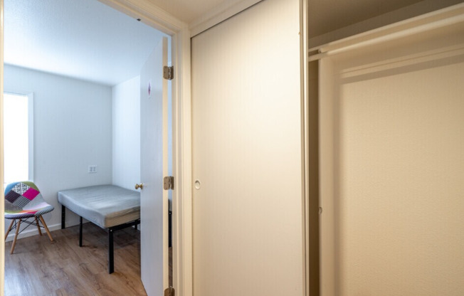 1 bed, 1 bath, 200 sqft, $1,195, Unit 6A