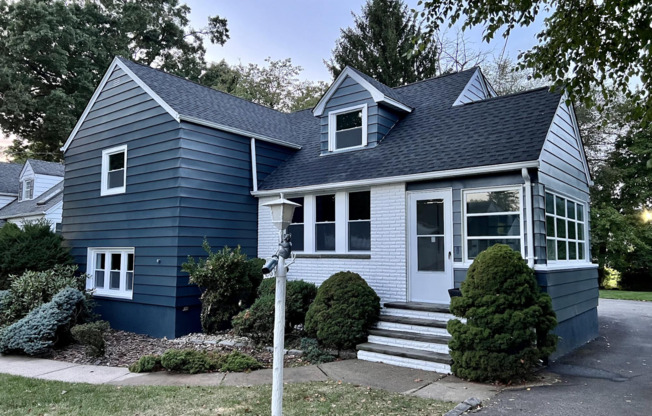 23 NEWTON RD