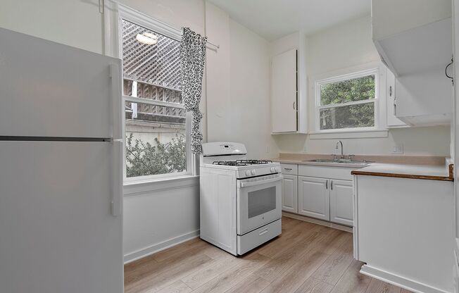 1 bed, 1 bath, $1,958, Unit D