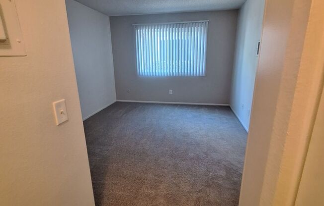 1 bed, 1 bath, 691 sqft, $2,075, Unit 424C