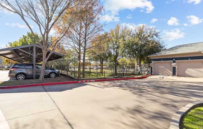 Encore at Buckingham apartment in Richardson, TX dog park