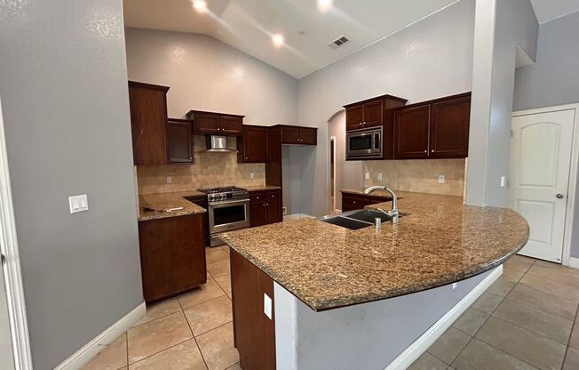 Beautiful home for rent in Visalia with a pool!