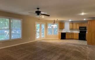 3 Bed, 2 Bath $1,495.00!