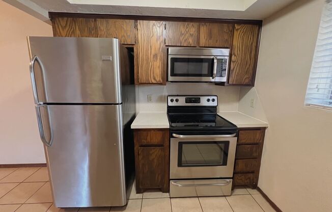 2 beds, 2 baths, $1,195