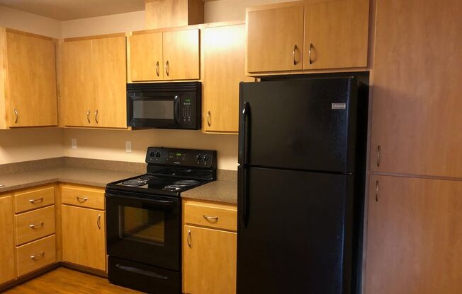 3 beds, 2.5 baths, 1,238 sqft, $2,400, Unit 1155-1