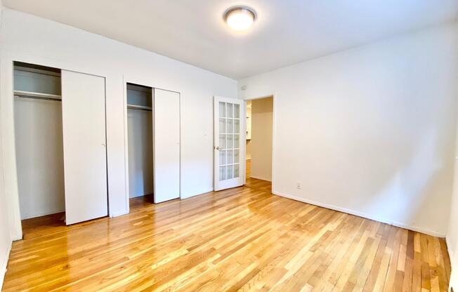 345 E 72 ST