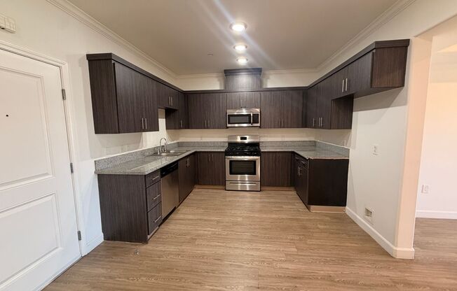 YaYa Vineland, LLC