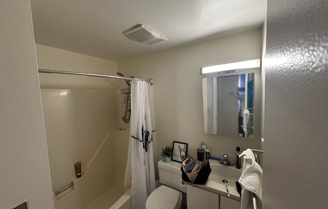 78 Gainsborough St 106