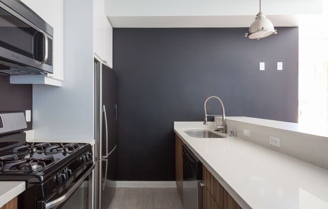 5 beds, 4 baths, 1,355 sqft, $1,000, Unit Unit 2716.1 - By the Bed - Bed 1