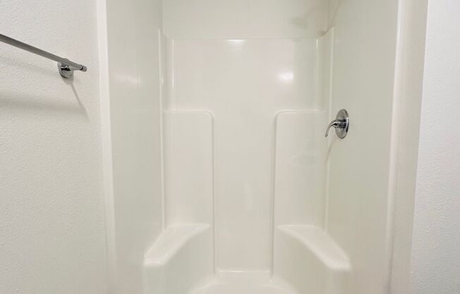 1 bed, 1 bath, 474 sqft, $2,350, Unit 410 5th #513
