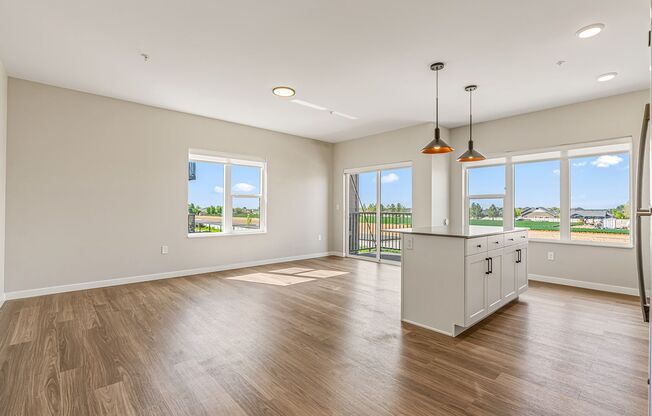 2 beds, 2 baths, 1,088 sqft, $1,825, Unit 1-301