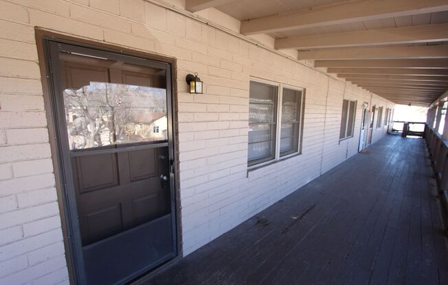 324 N SAN FRANCISCO ST