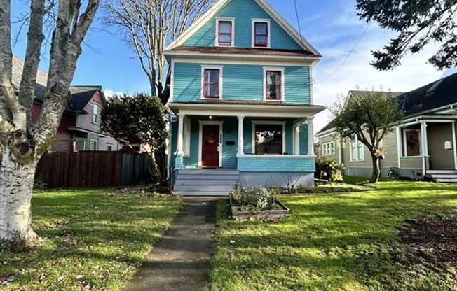 1460 Iron Street