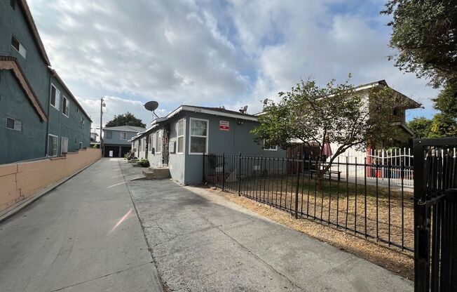 2728 Orchard Pl.
