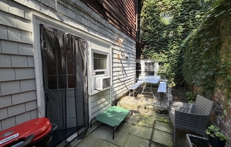 10 LINDALL PL