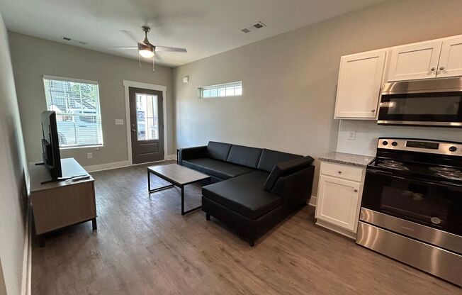 1 bed, 1 bath, 600 sqft, $1,850, Unit 510 Diploma Court - A