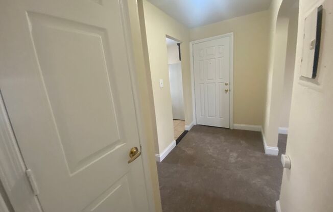 1 bed, 1 bath, $975, Unit 2632B