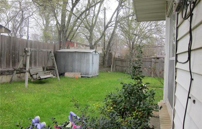 2413 Sussex Dr