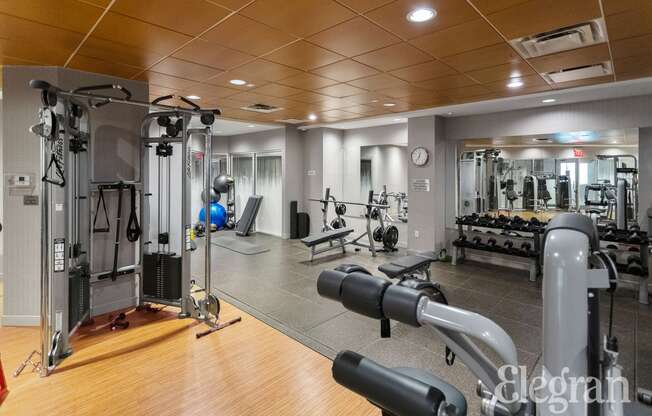 4 beds, 3 baths, 971 sqft, $10,900, Unit 8IJ