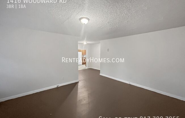 3 beds, 1 bath, $1,699